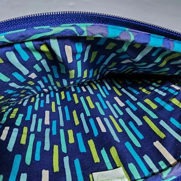 Vera Bradley E-Reader Sleeve Katalina Blues Tablet Quilt - Picture 4 of 7